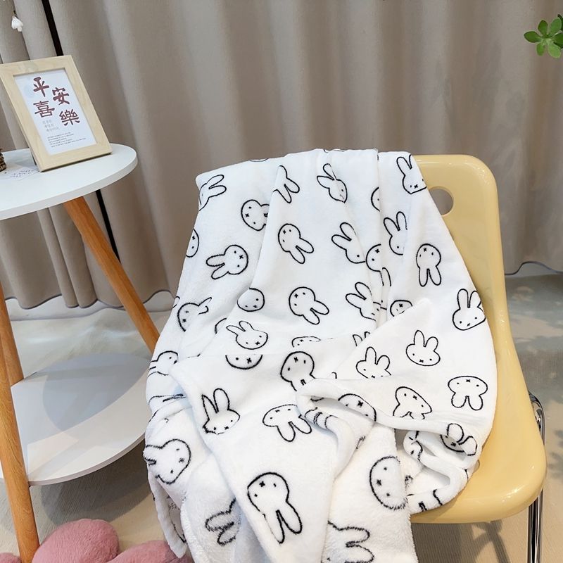 ผ้าห่มมิฟฟี่น่ารัก ผ้าฟลานเนล  - Home Textiles Blanket บทวิจารณ์และราคา